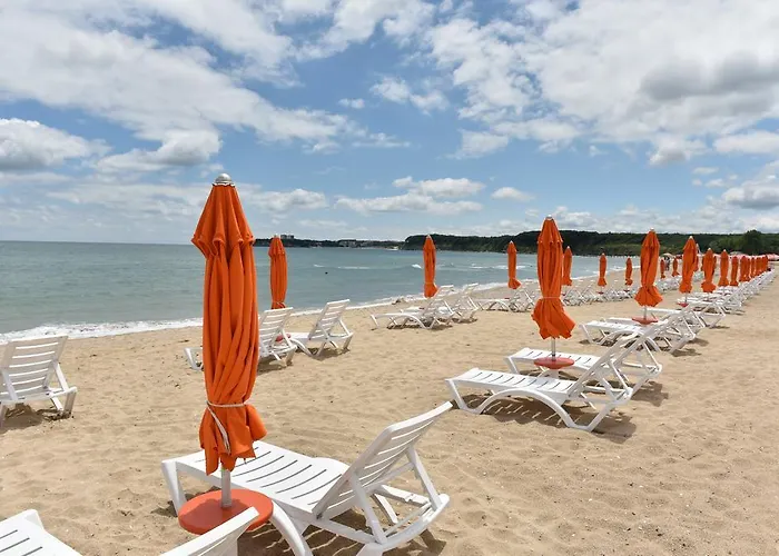 Les Magnolias Szálloda Primorszko