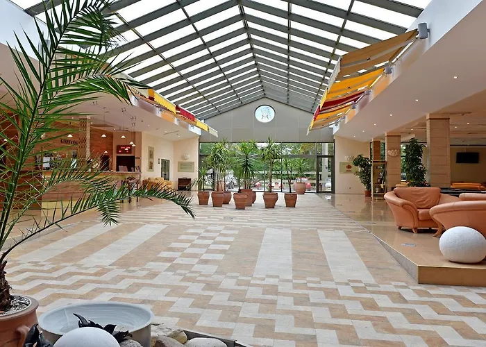 Les Magnolias Szálloda 3*